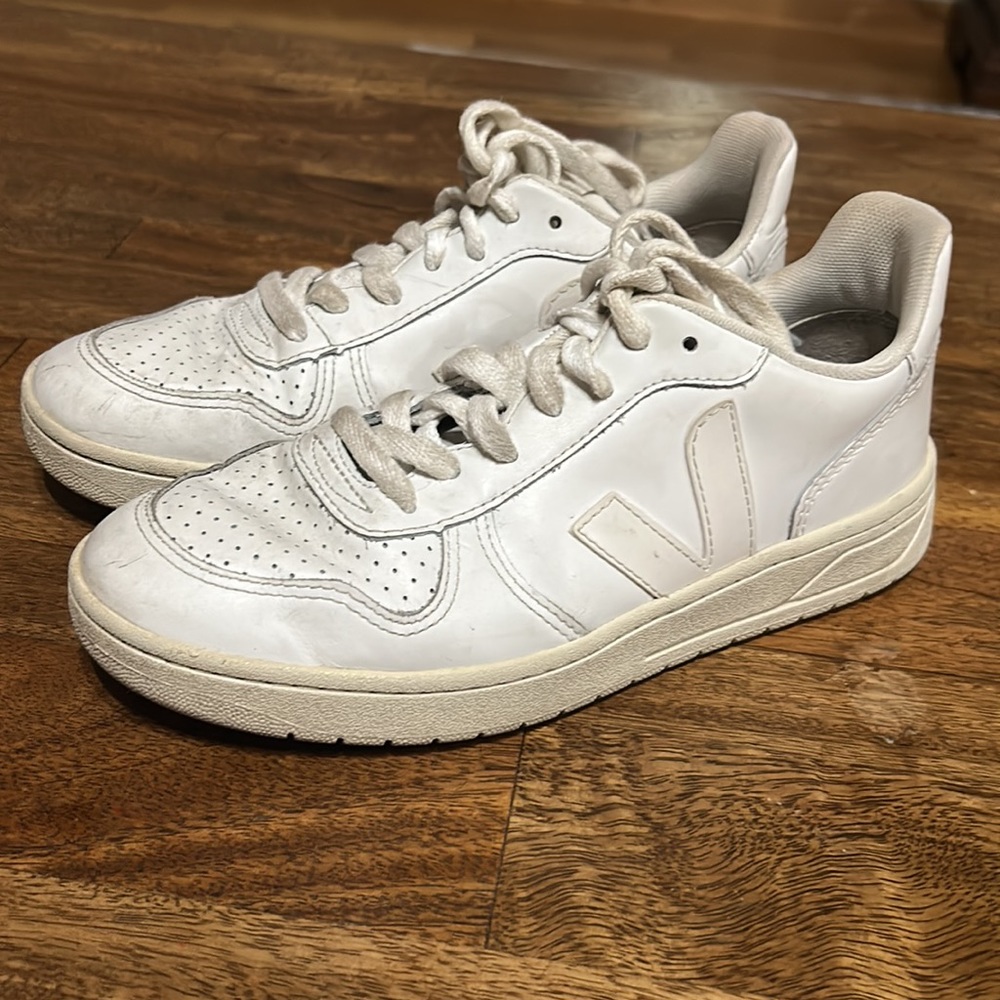 Veja Wmns V-10 Women full white Size 6